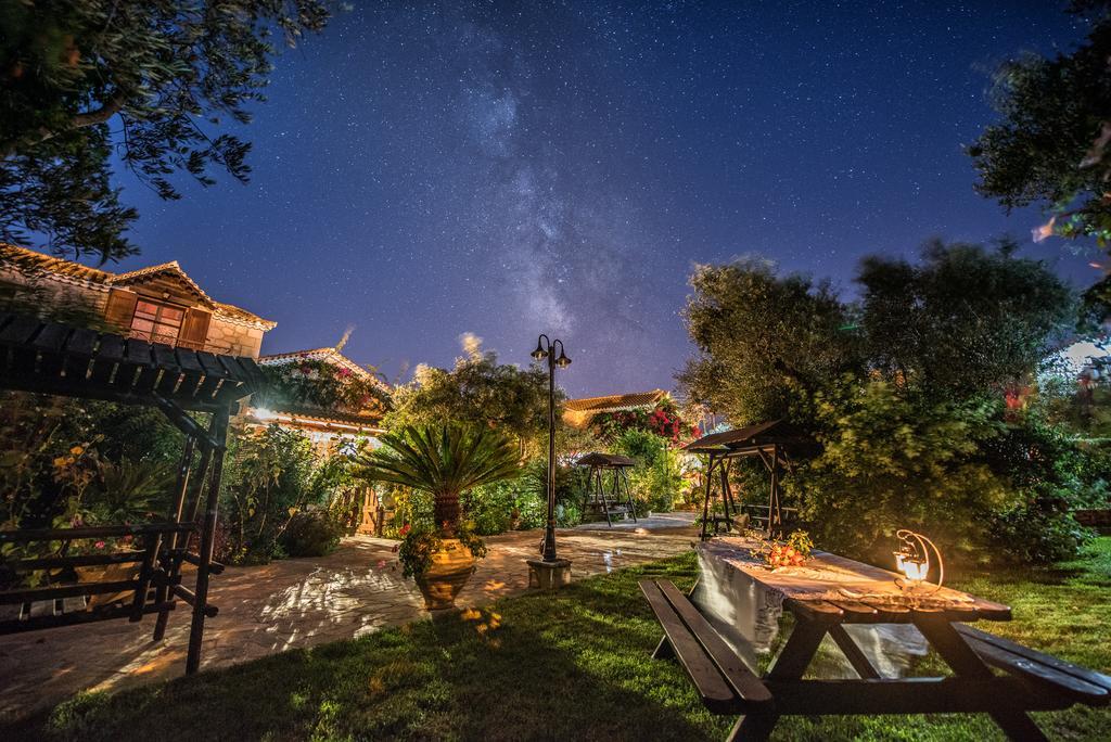 Gasthaus Ktima Kourou Plános Exterior foto