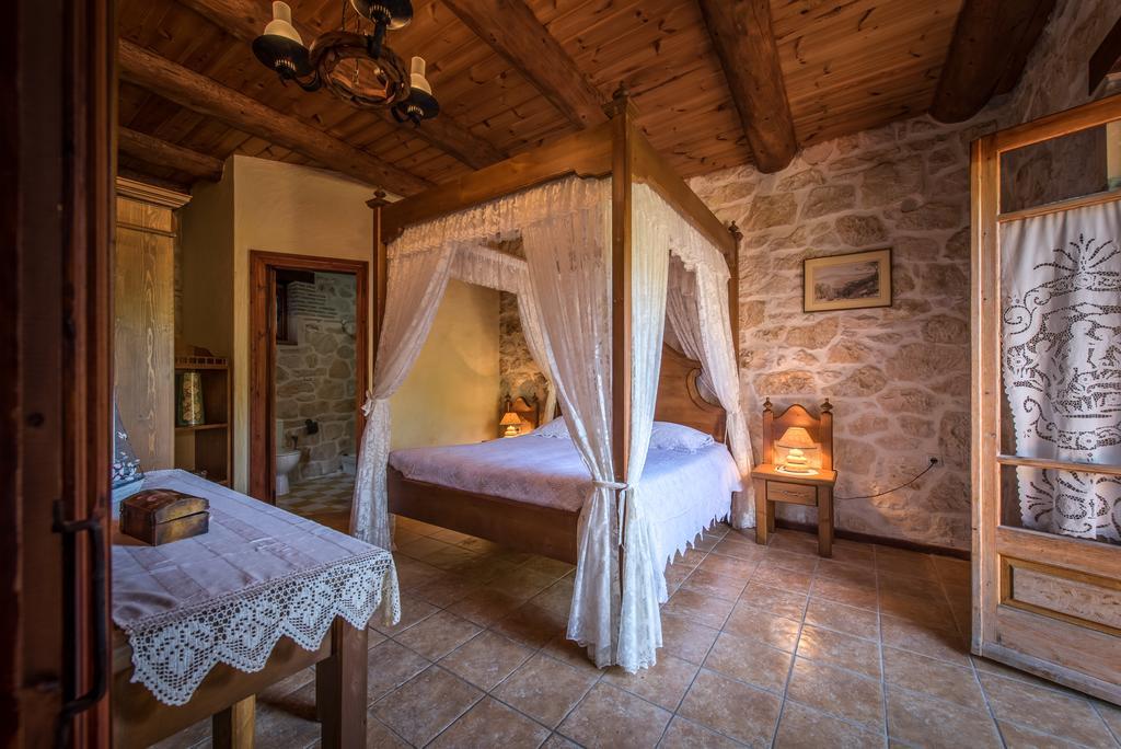 Gasthaus Ktima Kourou Plános Zimmer foto