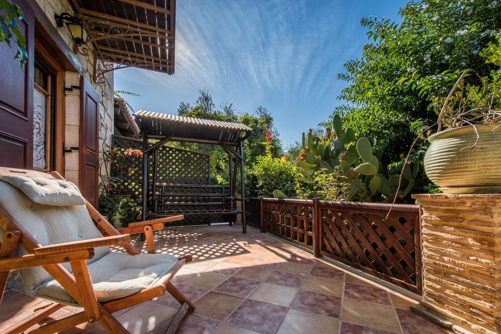 Gasthaus Ktima Kourou Plános Zimmer foto