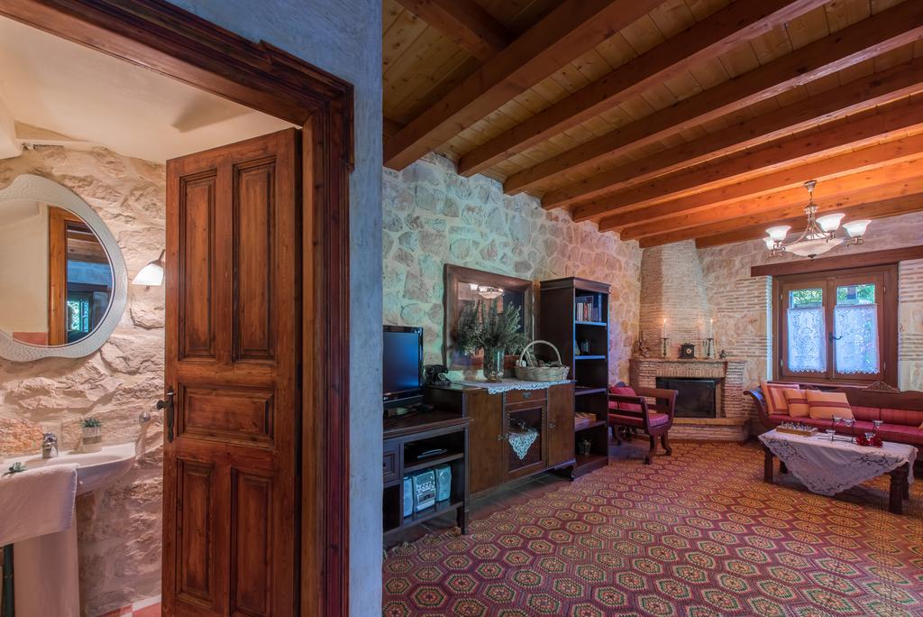 Gasthaus Ktima Kourou Plános Zimmer foto