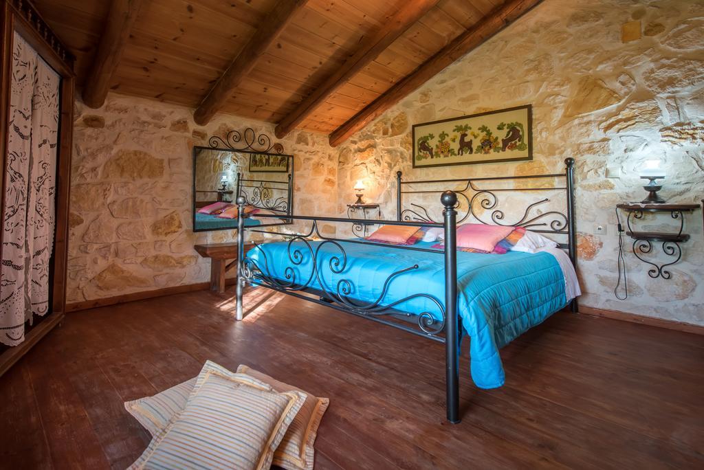 Gasthaus Ktima Kourou Plános Zimmer foto