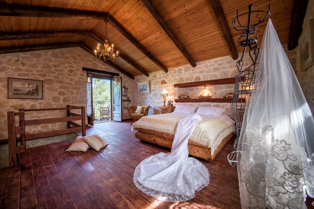 Gasthaus Ktima Kourou Plános Zimmer foto