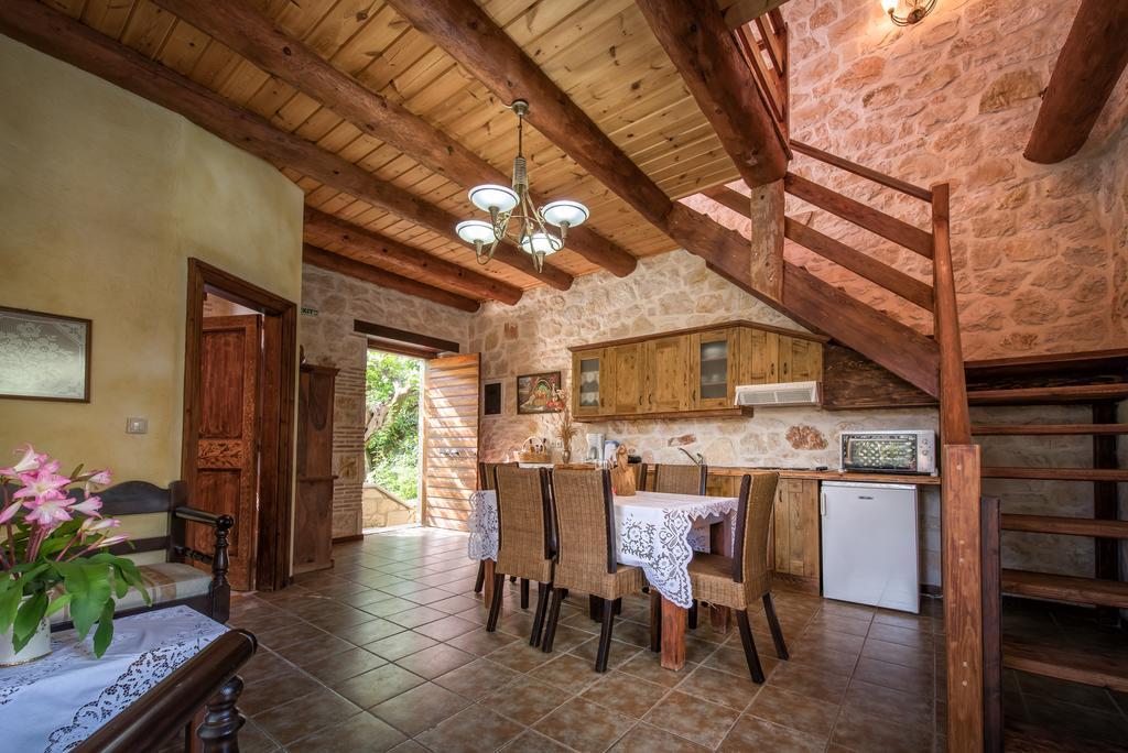 Gasthaus Ktima Kourou Plános Zimmer foto