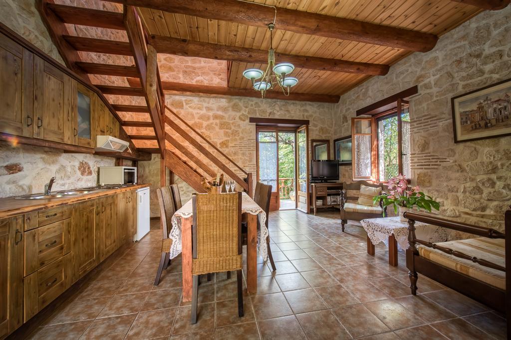Gasthaus Ktima Kourou Plános Zimmer foto